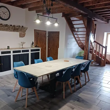 別荘 Le Montolin Tréteau